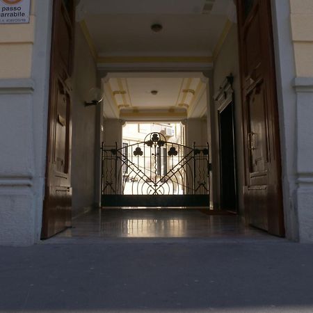 Wonderful Downtown Apartment-Hd Netflix, King-Size Bed, Two Minutes' Walk From Metro Milán Exterior foto